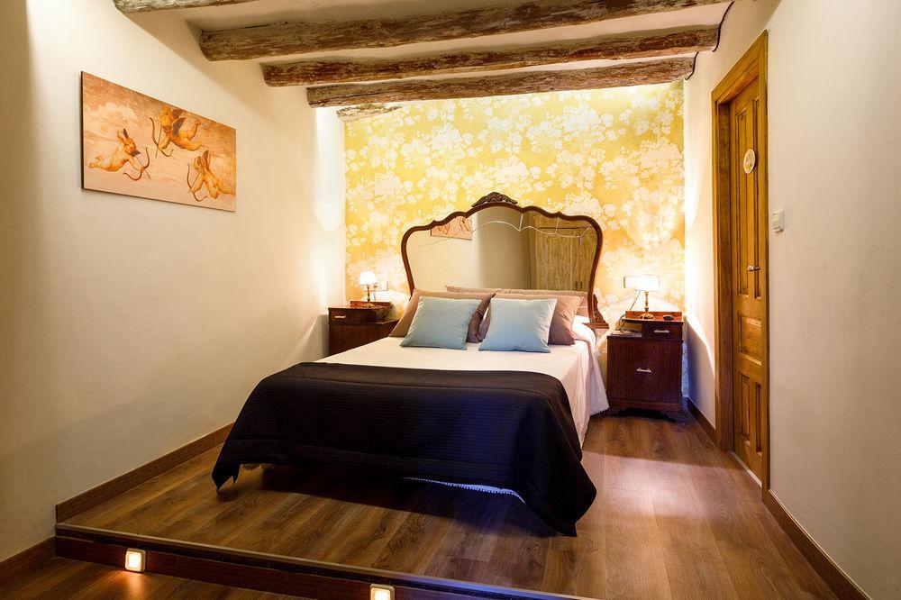 Hotel Villa San Jorge Azanuy Ngoại thất bức ảnh