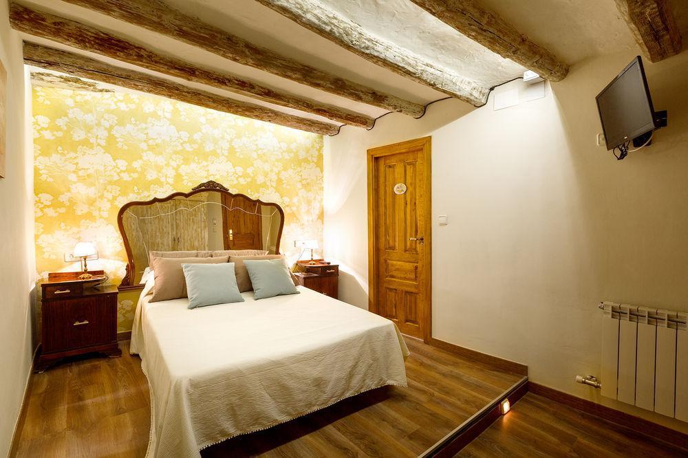 Hotel Villa San Jorge Azanuy Ngoại thất bức ảnh