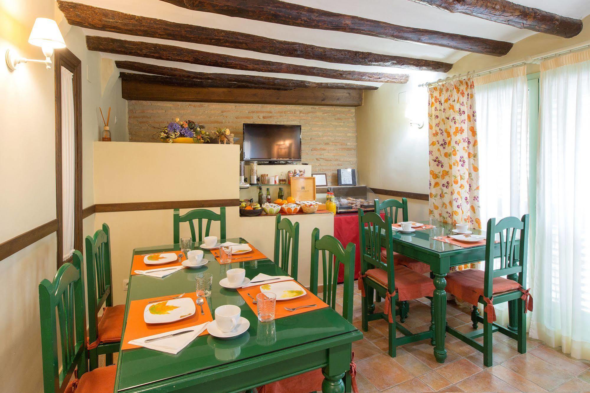 Hotel Villa San Jorge Azanuy Ngoại thất bức ảnh